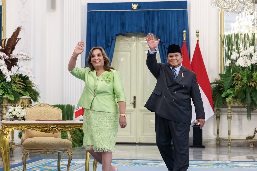 Presiden Republik Indonesia Prabowo Subianto menerima kunjungan Presiden Republik Peru Dina Ercilia Boluarte Zegarra di Istana Merdeka, Jakarta Pusat, Senin (11/8/2025). (Instagram/prabowo)