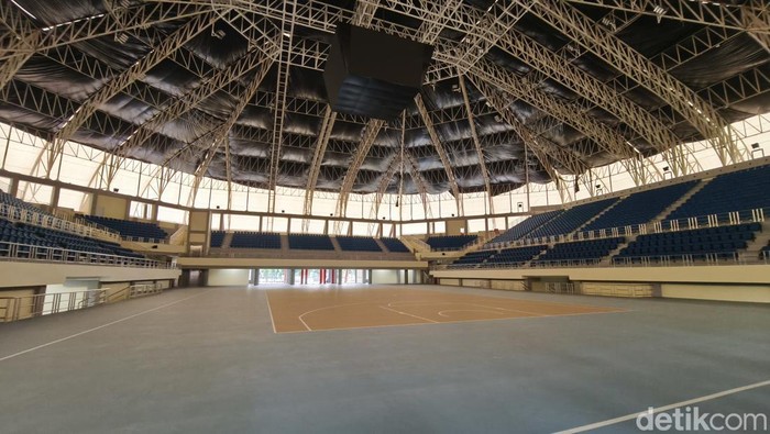 Suasana GOR Indoor Manahan Solo jelang gelaran IBL All Indonesian Cup 2025, Senin (11/8/2025).