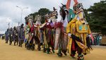Topeng dan Tarian Satukan Afrika Barat dalam Festival Budaya Spektakuler