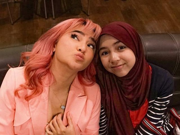 Ultah ke-36, Marshanda Dapat Ucapan Manis dari Sang Putri Sienna Ultah ke-36, Marshanda Dapat Ucapan Manis dari Sang Putri Sienna