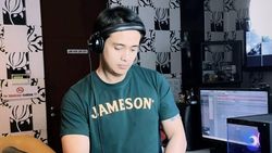 Ajun Perwira Nyaman Jadi DJ, Akting Gak Dulu