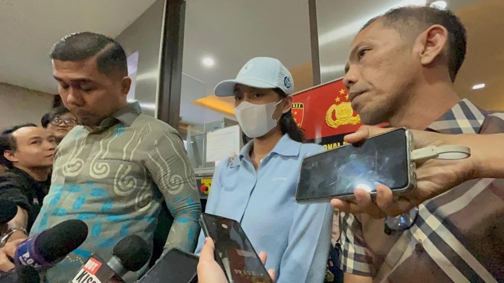 Video: Momen Azizah Salsha Buat Laporan Pencemaran Nama Baik