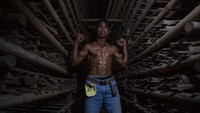 Kontes binaraga ini digelar untuk memperingati HUT ke-80 Republik Indonesia, sekaligus mempererat persaudaraan antarburuh pabrik di wilayah tersebut. ANTARA FOTO/Dedhez Anggara