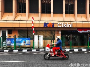 Warna-warni Stasiun Rute Manggarai-Kota, Buat Penanda dan Hiburan Anak