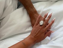 Bahagia! Cristiano Ronaldo Lamar Georgina dengan Cincin Berlian Besar