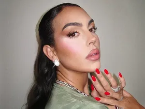 Foto Georgina Sering Pamer Cincin, Dilamar Ronaldo Setelah 8 Tahun Pacaran