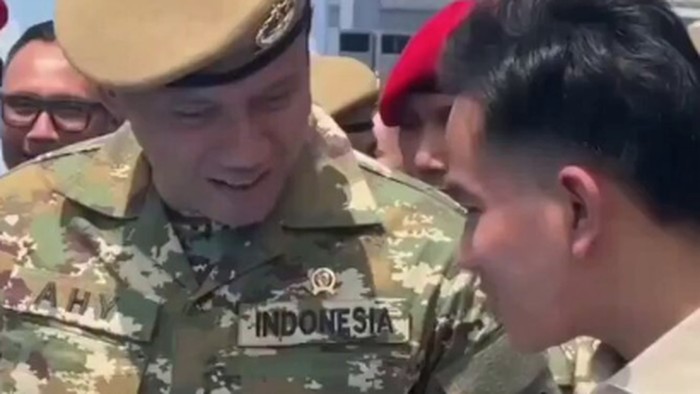 Gibran Rakabuming Raka mengunggah momen kebersamaan dengan Menteri Koordinator Infrastruktur dan Pembangunan Kewilayahan Agus Harimurti Yudhoyono (AHY).