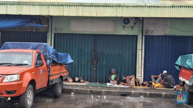 Kondisi Pasar Beras Induk Cipinang terkini, Selasa (12/8/2025). (CNBC Indonesia/Chandra Dwi)