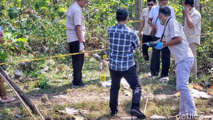 Lokasi penemuan mayat perempuan setengah bugil di Ponorog