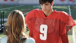 Noah Centineo mengawali karier lewat romcom kayak How to Build a Better Boy (2014). Dok. Ist