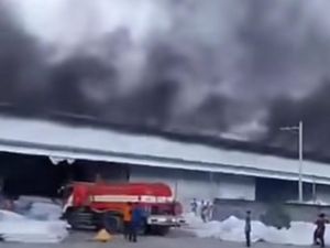 Mesin Diduga Meledak, Pabrik Tikar di Binjai Kebakaran Hebat