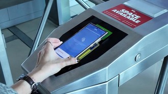 QRIS Tap Bikin Transaksi Tunai di Stasiun Turun, Tinggal Segini QRIS Tap Bikin Transaksi Tunai di Stasiun Turun, Tinggal Segini