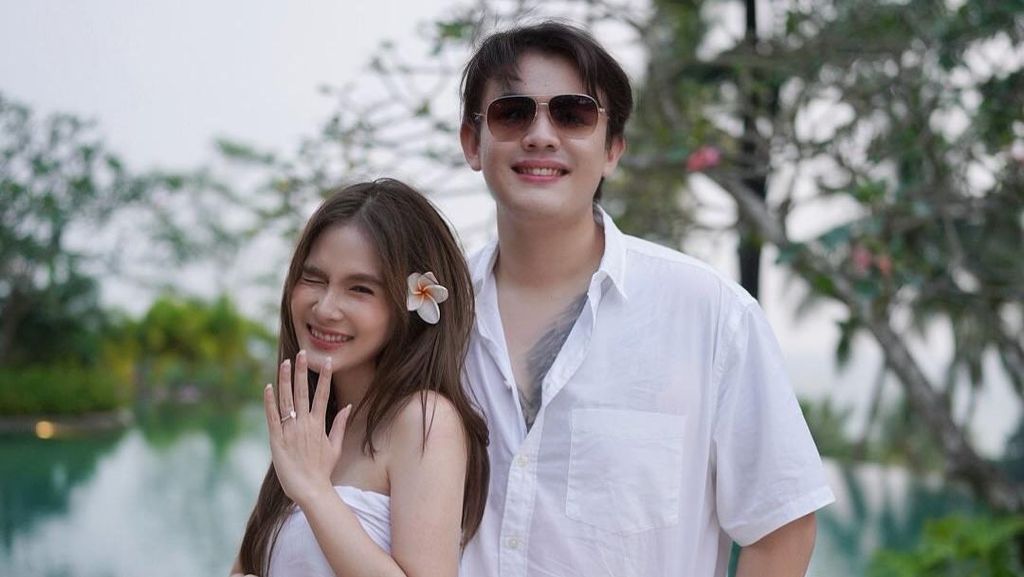 Shanice Margaretha Girang Banget Dilamar Nicholas Audley