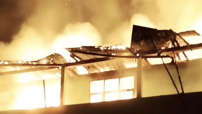 Gedung Sekolah Menengah Kejuruan (SMK) PGRI di Kabupaten Enrekang, Sulawesi Selatan (Sulsel) terbakar.