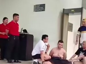 WNA Ngamuk hingga Lukai Diri Sendiri di Jaksel Diserahkan ke Imigrasi
