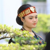 Tak sedikit netizen yang memuji penampilan Amora. OMGG SOO PWEEETYYYYY, tulis salah satu komentar. aura dia tuh kek mahal gituu loh, komentar lain. Cantikkk banget dia .....cantik nya bener bener alami.... komentar lainnya. Foto: Instagram/@amora_lemos05