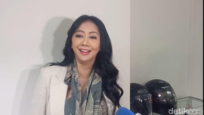Asri Welas saat ditemui di Jalan Kapten P Tendean, Jakarta Selatan, Selasa (12/8/2025).