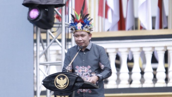 Bupati Jember Muhammad Fawait