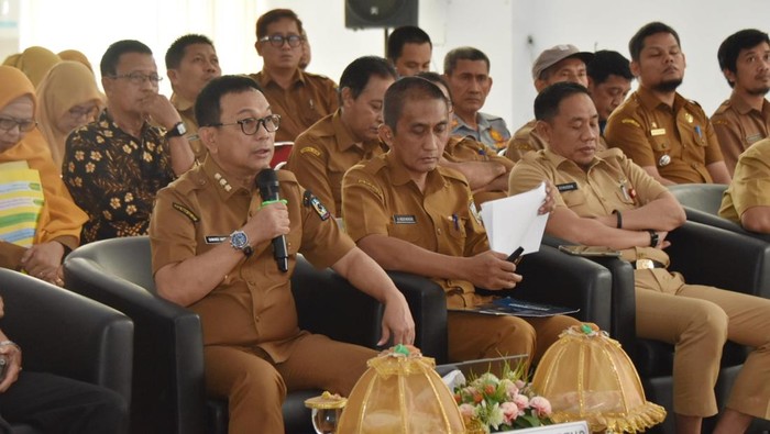 Bupati Soppeng Suwardi Haseng saat menghadiri verifikasi program kabupaten/kota sehat Kemenkes.