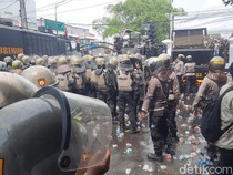 2 Orang Dikabarkan Tewas Saat Ricuh Demo Bupati Pati