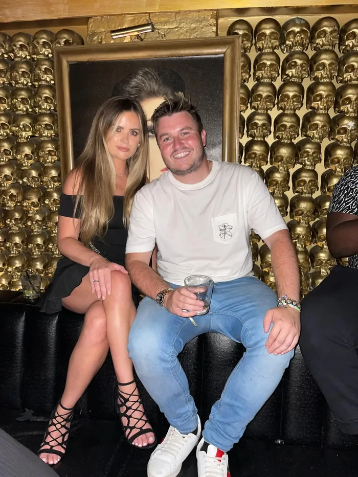 Desainer Martha Nolan-OSlatarra