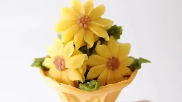 es krim unik berbentuk bunga cantik jadi hits di Jepang