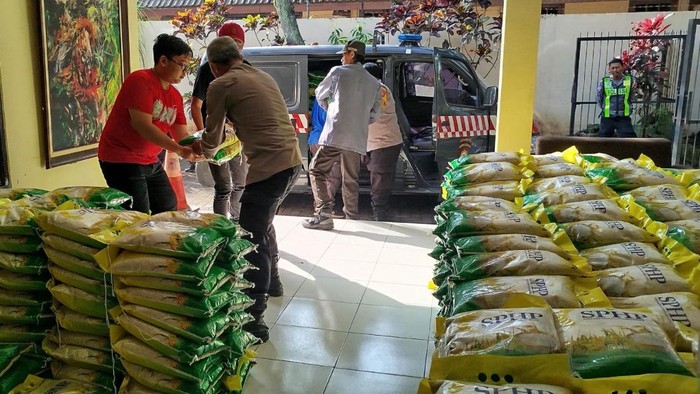 Gerakan pangan murah Polresta Malang Kota diserbu masyarakat