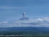 Gunung Semeru Sempat Erupsi hingga Kolom Abu Capai 1.000 Meter