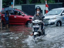 Bertambah, Banjir Rendam 45 RT dan 22 Ruas Jalan di Jakarta Sore Ini