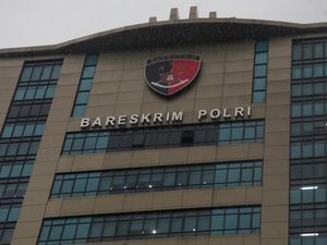 Pihak RK dan Lisa Mariana Hadiri Pengumuman Hasil Tes DNA di Bareskrim Besok