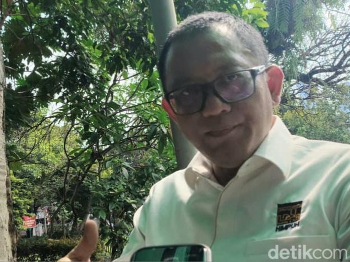 Firman Taufik Ketua 13 Penyelenggara Travel Haji dan Umrah