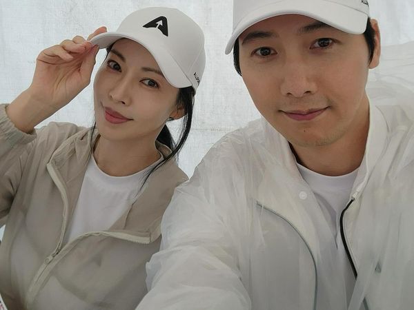 Potret Pasangan Artis Korea Dijuluki Vampire Couple, Ungkap Rahasia Awet Muda