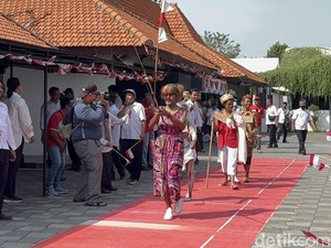 Serunya Warga Liponsos Keputih Lomba Sambut Hari Kemerdekaan RI