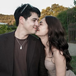 Potret Luna Maya yang Dipuji Maxime Bouttier Kayak Usia 22 Tahun