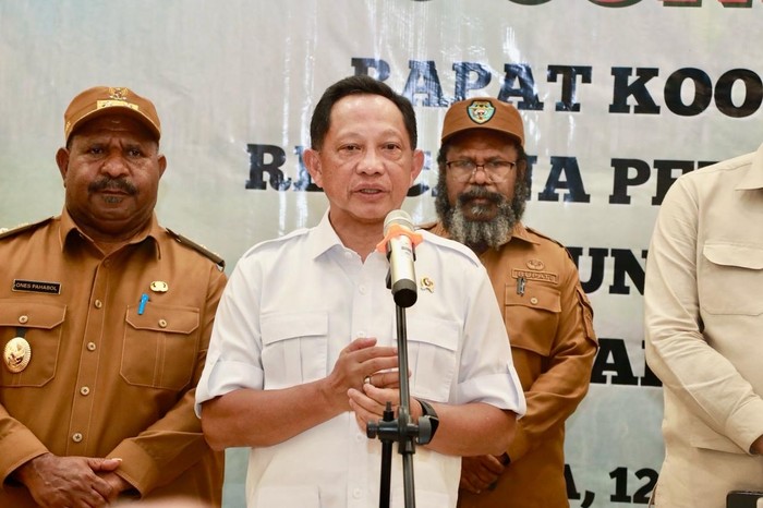 Mendagri Dukung Pembangunan 2.200 Rumah di Papua Pegunungan