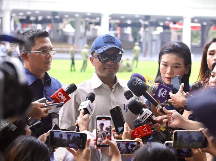 Mensesneg Prasetyo Hadi (Biro Pers Sekretariat Presiden)