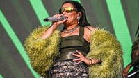 Foto: Nelly Furtado yang Kian Percaya Diri, Gaungkan Body Positivity