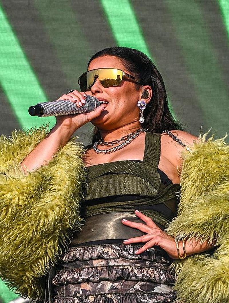 Foto: Nelly Furtado yang Kian Percaya Diri, Gaungkan Body Positivity