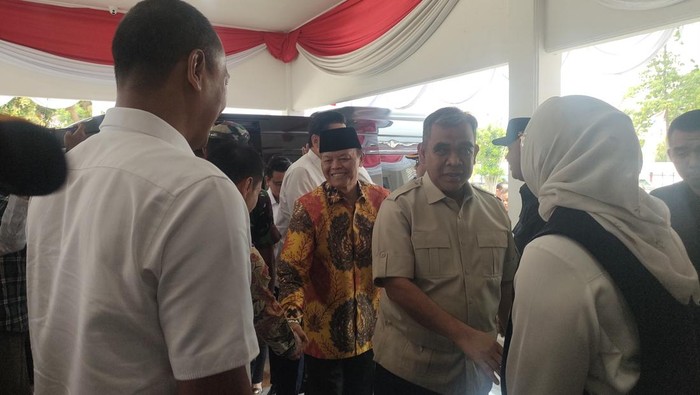 Para Pimpinan MPR RI tiba di Karawang