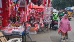 Pasang Surut Penjualan Bendera Merah Putih di Kebayoran