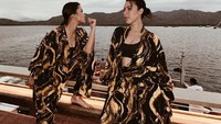 Patricia punya channel YouTube bernama Suarapelago. Channel itu dibuat sebagai proyek musik dan perjalanan kolaborasi antara dirinya dengan Callista Nadya Moenita (C.N.M). Mereka bermusik sambil menjelajahi Indonesia. Foto: Instagram @pschuldtz
