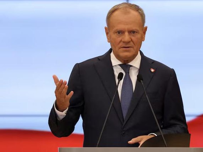 Polish Prime Minister Donald Tusk speaks during a press conference announcing changes in his government in Warsaw, Poland, July 23, 2025. REUTERS/Kuba Stezycki/File Photo Purchase Licensing Rights