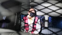 Iwan Kurniawan Lukminto ditetapkan sebagai tersangka dalam kasus dugaan korupsi pemberian kredit PT Bank BJB, PT Bank DKI, dan PT Bank Jateng kepada PT Sritex dan entitas anak usaha. Iwan ditahan di Rutan Salemba Cabang Kejaksaan Negeri Jakarta Selatan untuk 20 hari ke depan. Foto: ANTARA FOTO/Muhammad Adimaja