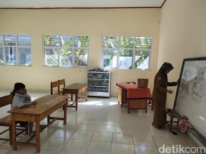 SD Inpres Madan di Polman Terancam Tutup gegara Hanya Terima 1 Murid Baru