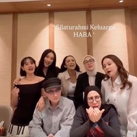 Karena sebagian besar anggota geng merupakan penyanyi ternama tanah air, mereka pun kompak membuat konten nyanyi bersama dan diunggah ke Instagram. Foto: Instagram/@princessyahrini