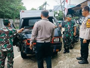 Polisi Ungkap Tabrakan 2 Mobil Boks di Ciputat Dipicu Sopir Hindari Kucing
