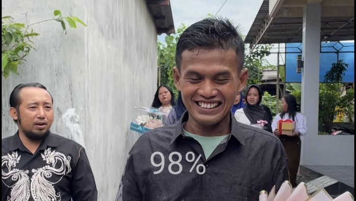 Viral lamaran pria Sidoarjo ditolak gegara bawa rombongan terlalu banyak