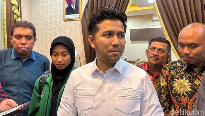 Wagub Jatim Emil Dardak.