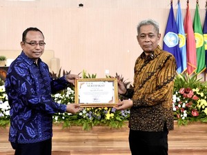 Wamensos: Presiden Berupaya Putus Rantai Kemiskinan Lewat Sekolah Rakyat