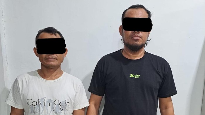 2 pria yang ngaku keluar dari hutan dan bikin gaduh di Dinas Perkim Aceh jadi tersangka. (Dok Polda Aceh)